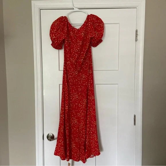🌿NWT Reformation Lacey Dress in Baila